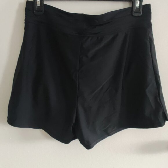 Black Athletic Shorts for Women - Picture 3 of 3